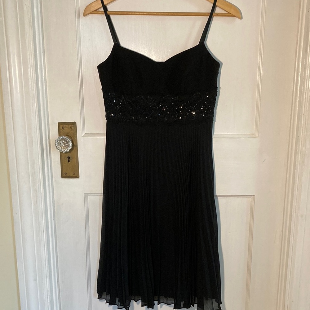 Elegant Black Sequin Dress